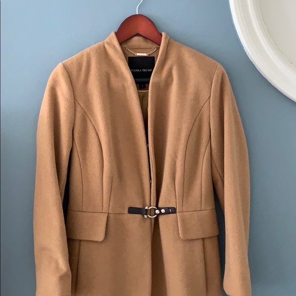 Ivanka Trump Camel Fur Coat - Picture 7 of 8